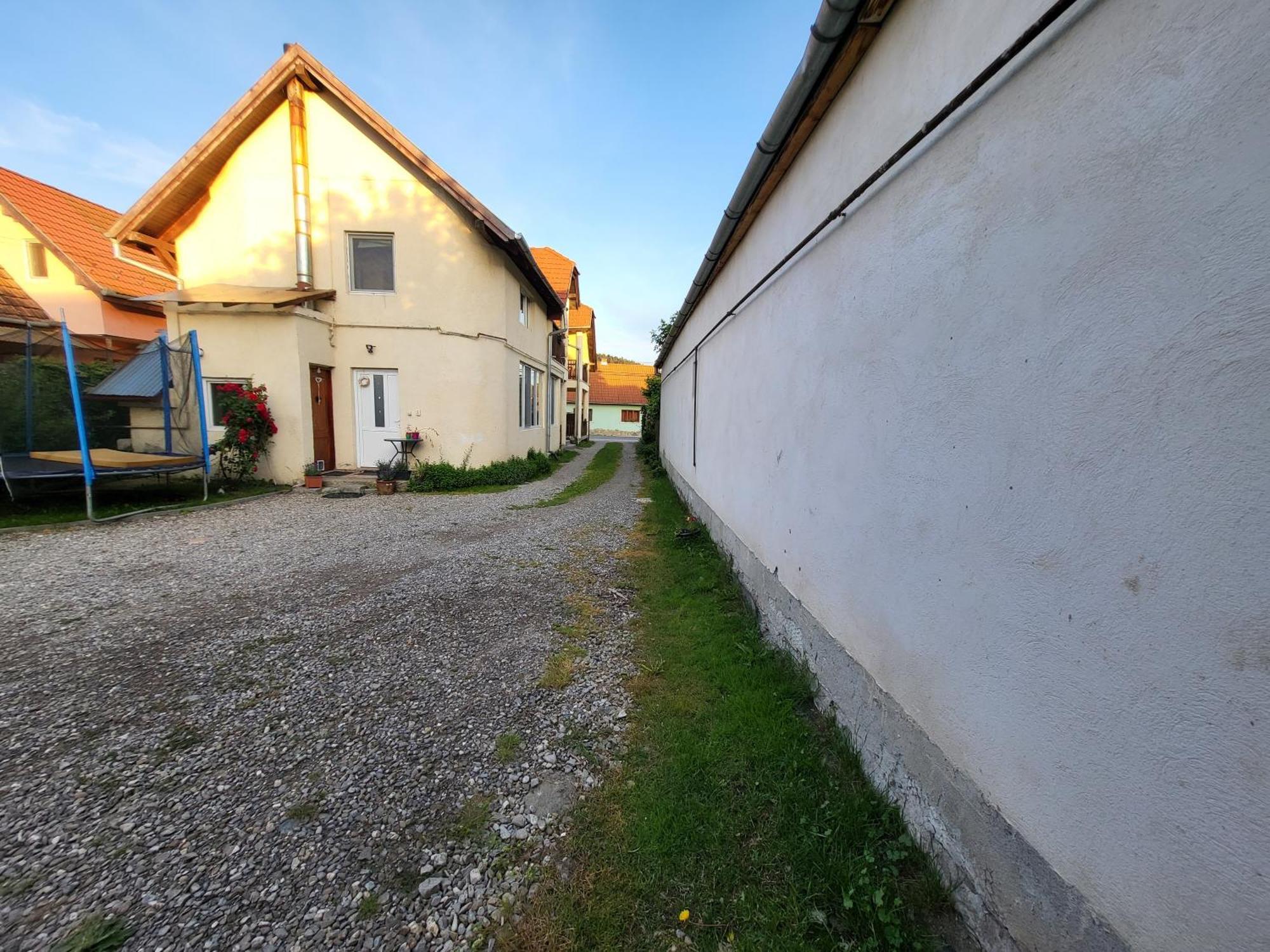 Betty Panzio Hotel Csíkszereda Kültér fotó